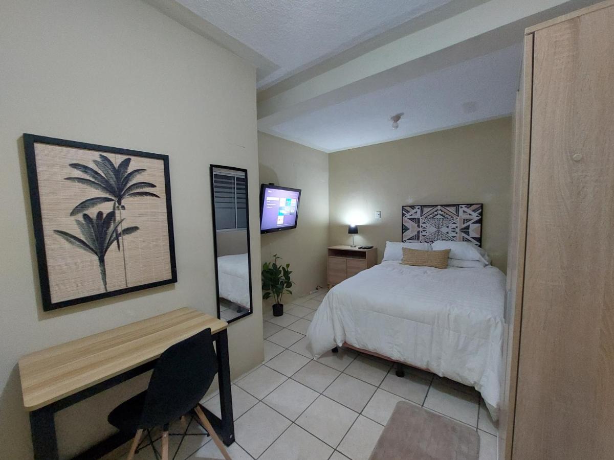 Habitacion Privada No 1 Residencial Villa De Las Hadas Zona Sur テグシガルパ エクステリア 写真